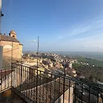 Bed and Breakfast Falconi *